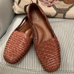 Sunsteps leather woven shoes ~ like new